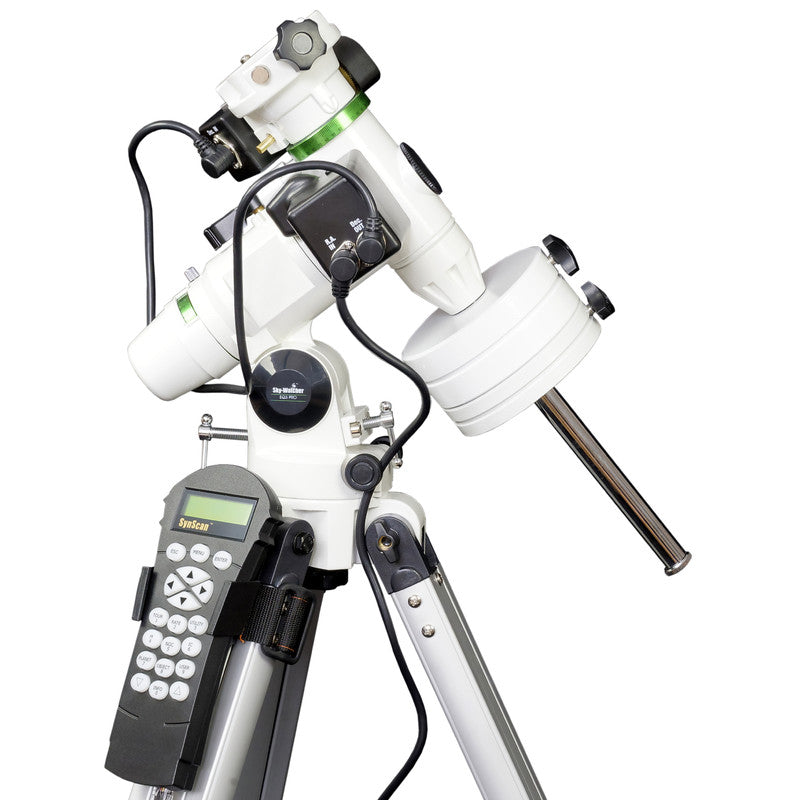 Skywatcher EQ3 Pro SynScan GoTo - montaža s stativom (1)